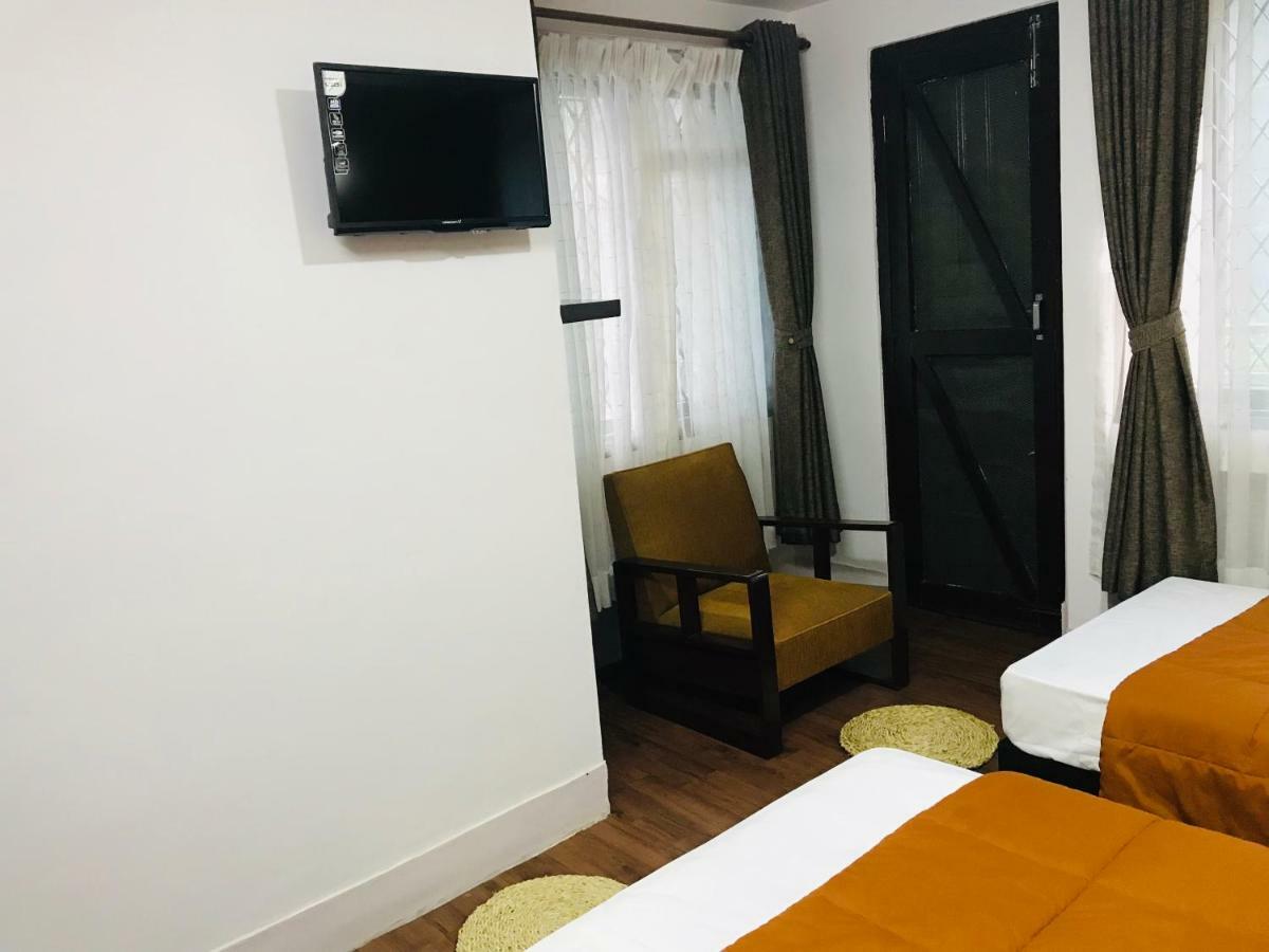 The Majestic Bed & Breakfast Kathmandu Exterior photo