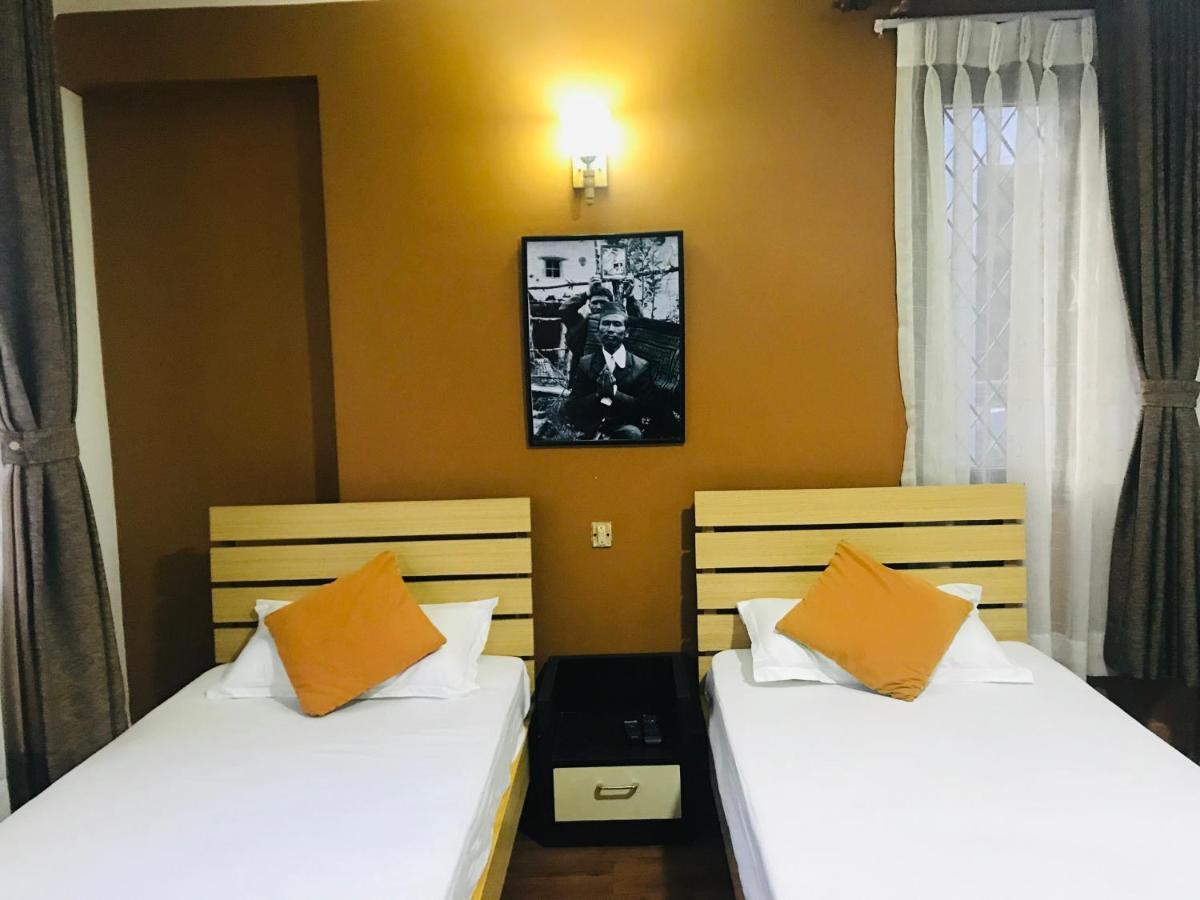 The Majestic Bed & Breakfast Kathmandu Exterior photo